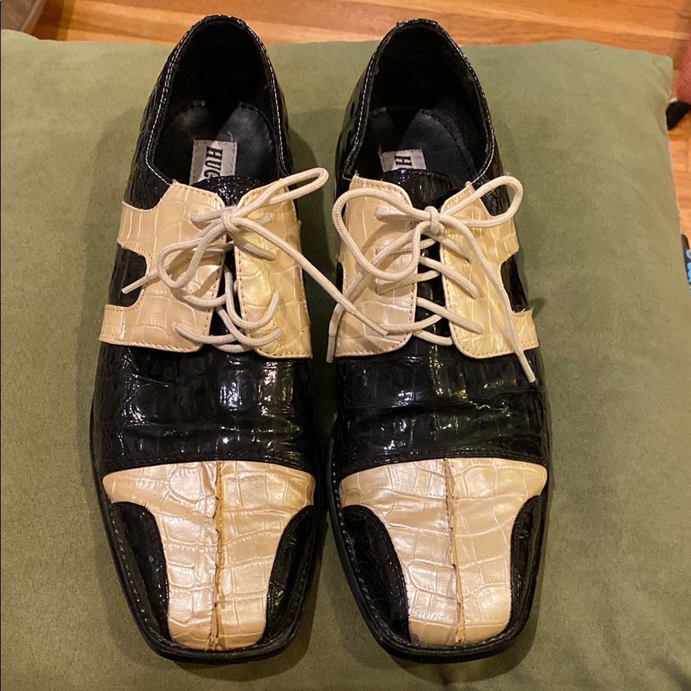 Hugo Vitelli Stylish Black and Cream Men's Shoes, size 10